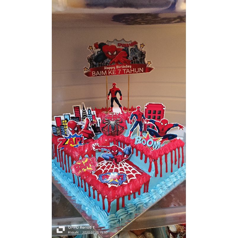 

KUE KARAKTER SPIDERMAN/ Cake birthday Spiderman / TOPER ukuran 22 cm