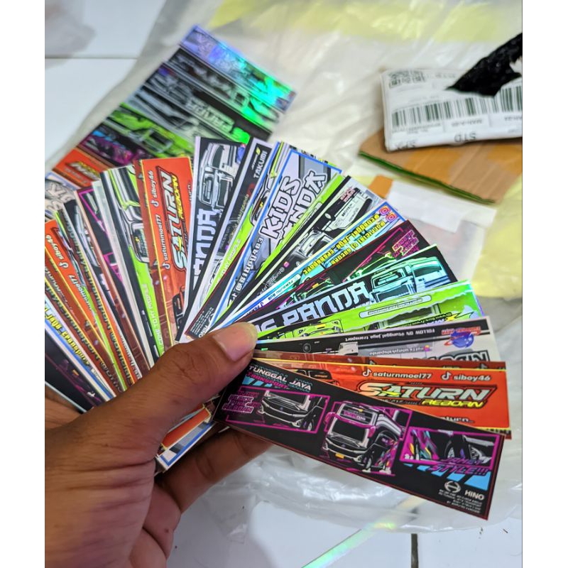 

Stiker Buss Hologram Asli Premium Original Dapat Banyak 55 Stiker + Bonus