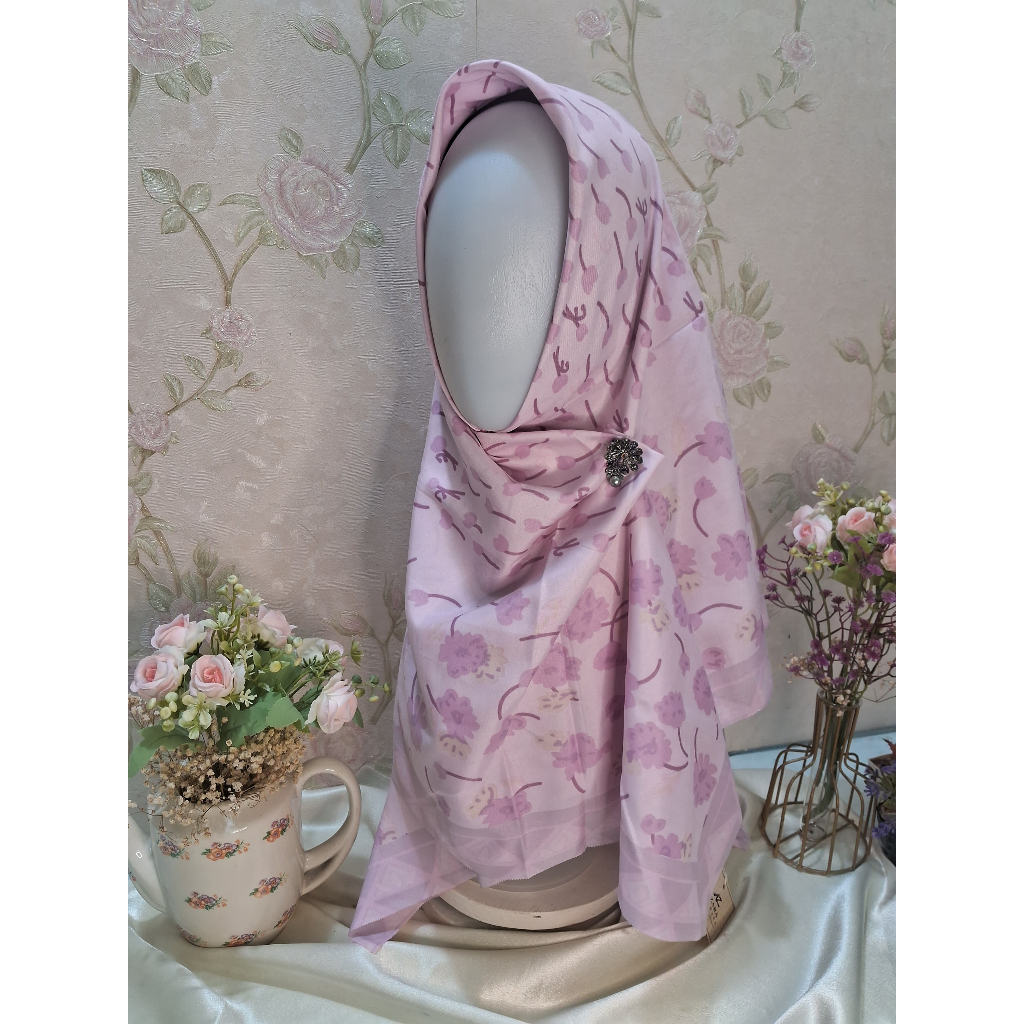 Azara Jilbab Segi Empat Bahan Oskara Voal (Pink, Kuning, Maroon, Hijau Mint, Hijau Kecoklatan)