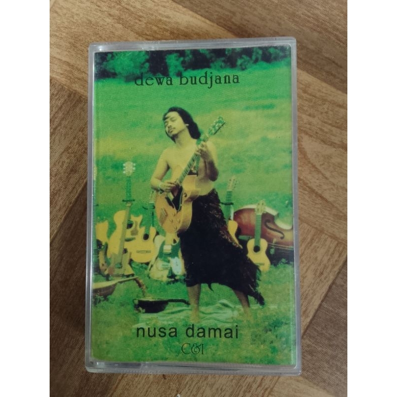 kaset pita DEWA BUDJANA"nusa damai"