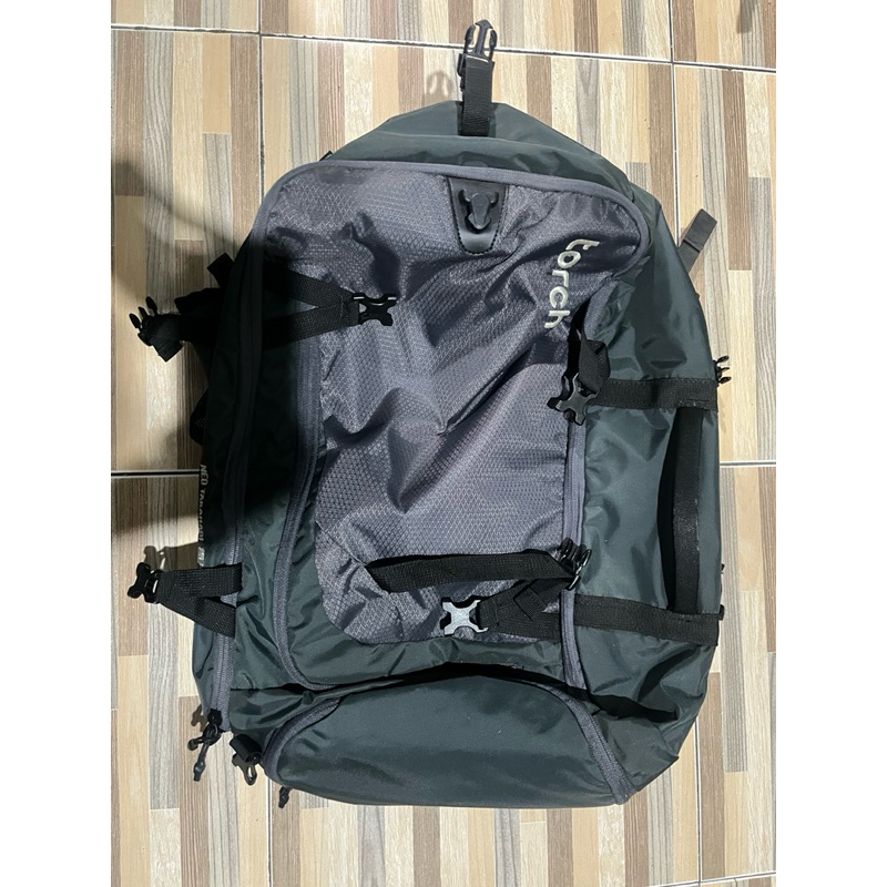 Preloved Backpack Traveling Carrier 40 L Torch Takahagi