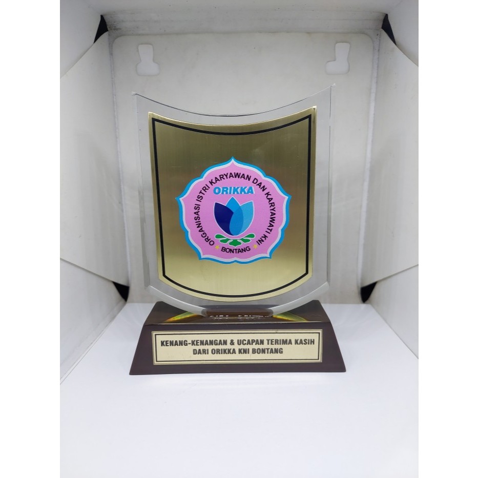 PLAKAT RESIN PLATE KUNINGAN / PLAKAT RESIN CUSTOM / PLAKAT  / TROPHY / PIALA