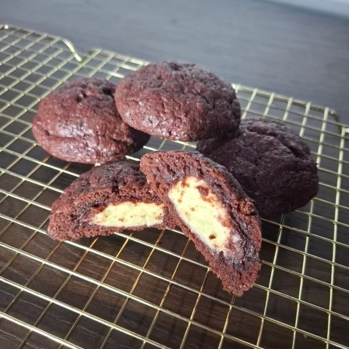 

Red Velvet Cookie-Soft Cookie Premium by L'atelier