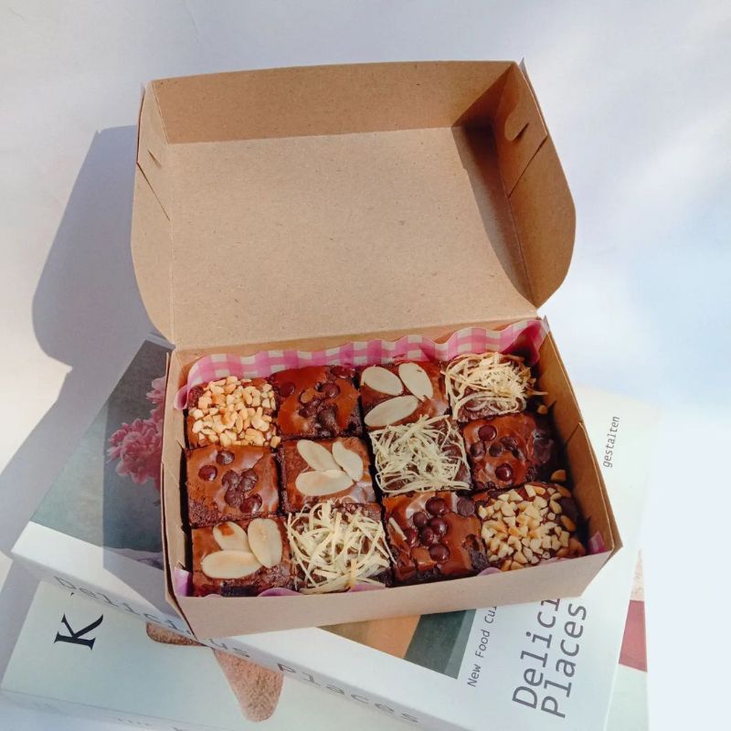 

Happamine Fudgy Brownie Medium (15x10cm)