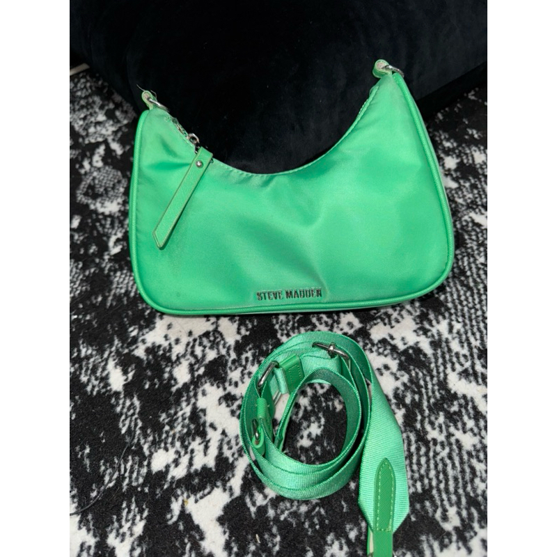 Steve Madden BVital Green Authentic Preloved
