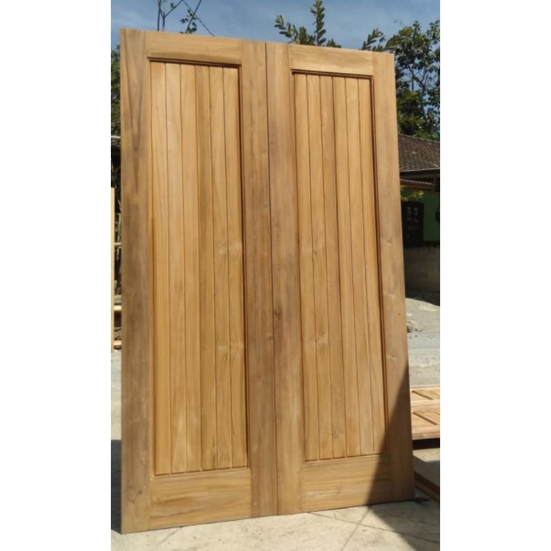 Daun pintu utama kayu jati full merah kayu tua