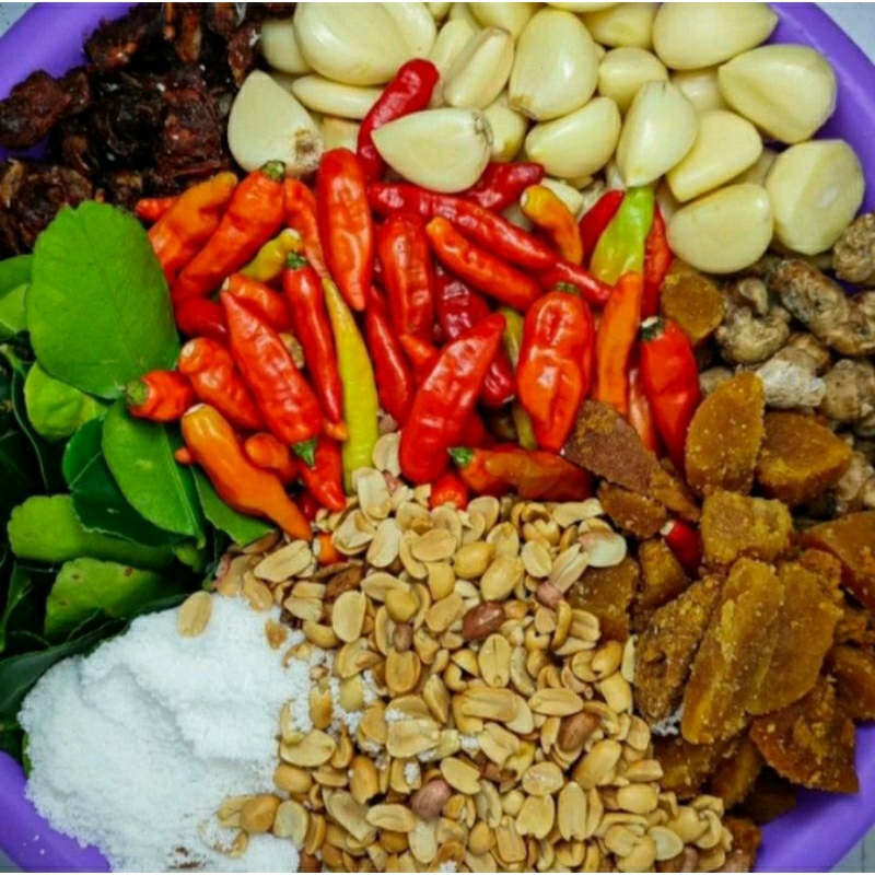 

SAMBAL PECEL ORIGINAL PEDAS SEDAP DAUN JERUK 100G
