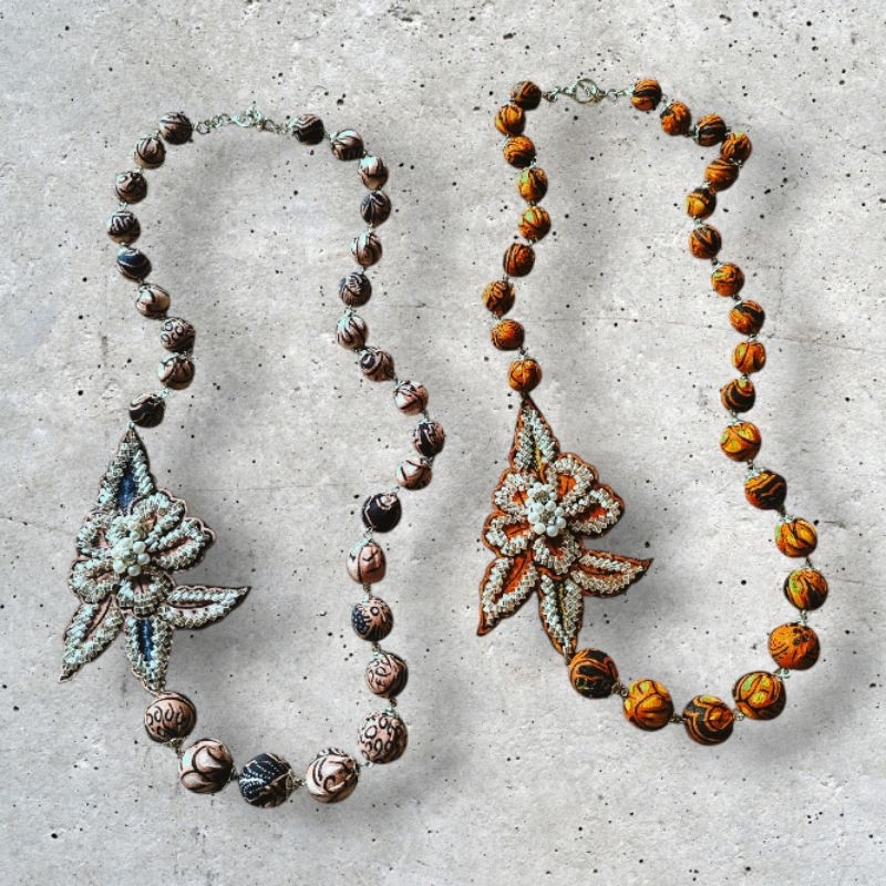 Kalung Batik Bunga kalung payet kalung batik payet kalung handmade