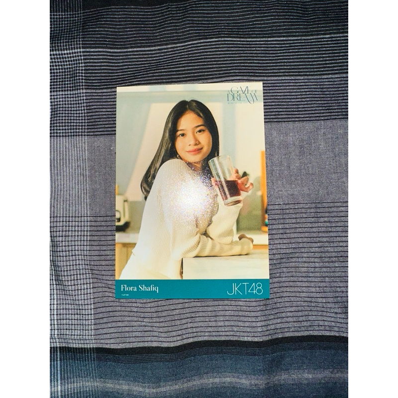 Photopack Flora JKT48 Kalender 2025 Official