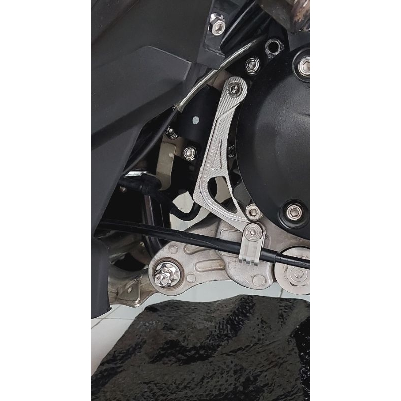 Breket Selang Rem Depan Belakang CNC