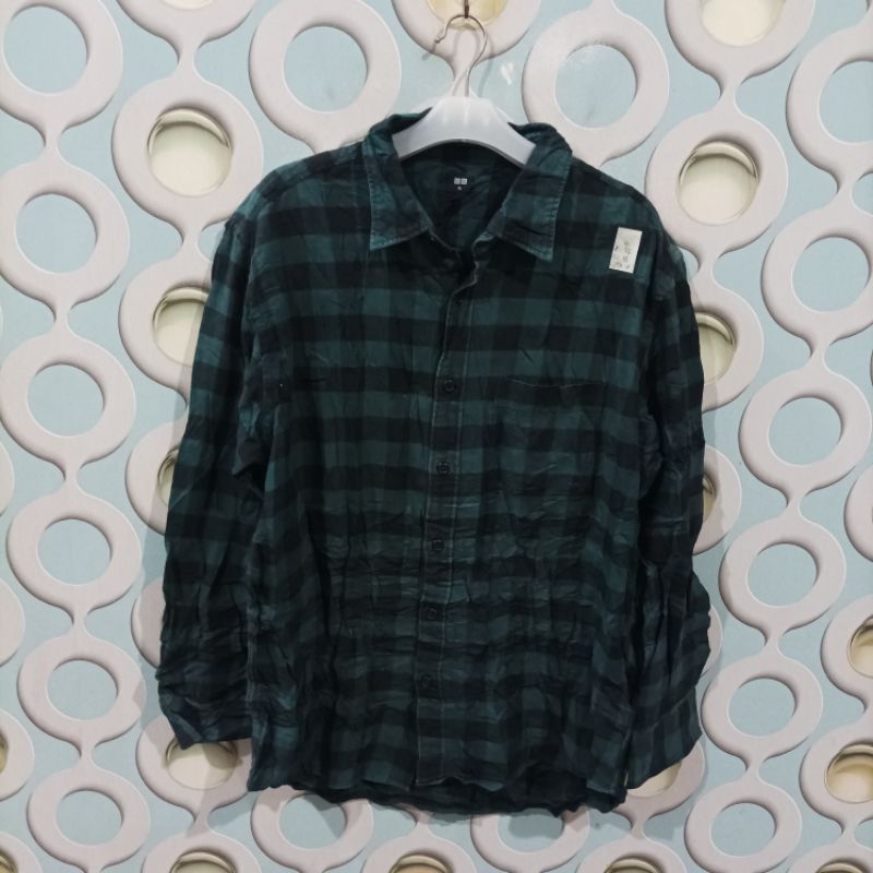 KEMEJA FLANNEL PRIA SECOND UNIQLO ORIGINAL SIZE XL NZR031