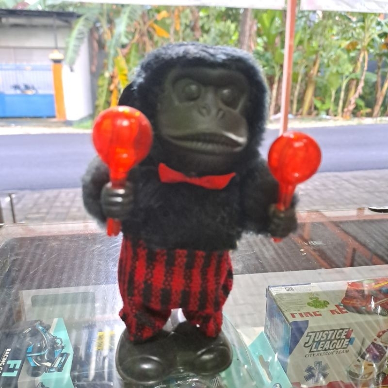monyet drum band , monyet joget , mainan gorila beeputar
