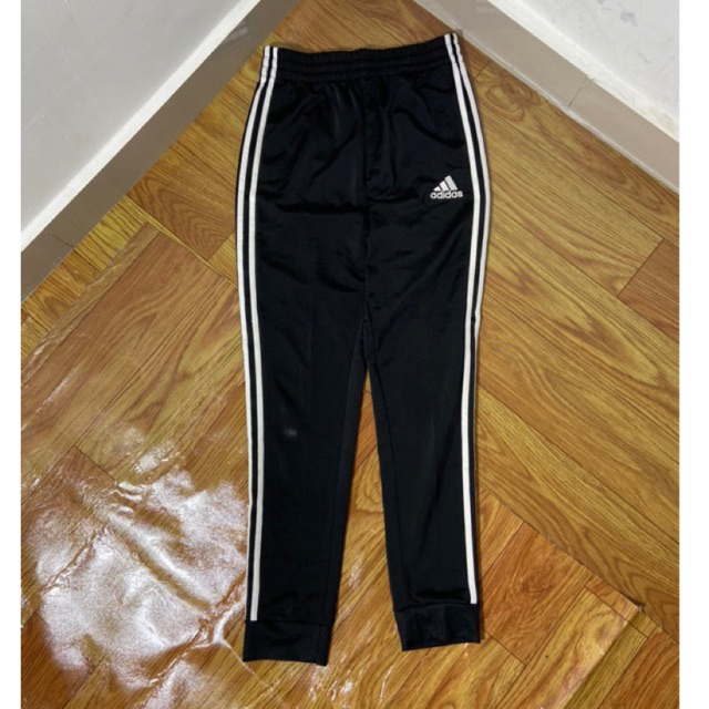 CELANA TRAINING ADIDAS SECOND