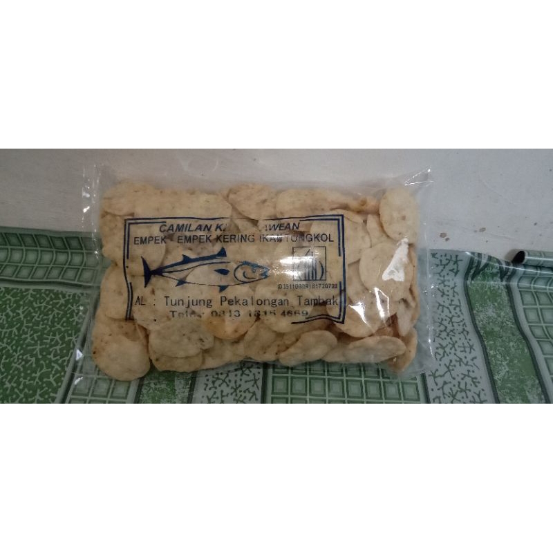 

Pempek Kereng Bawean / Makanan khas Bawean / Pempek Kering