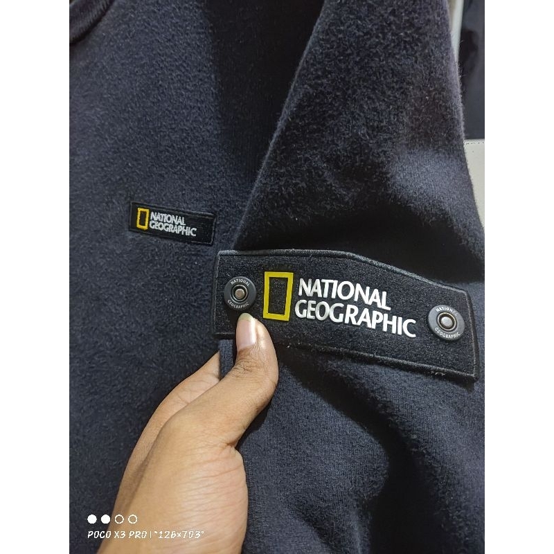 natgeo crewneck