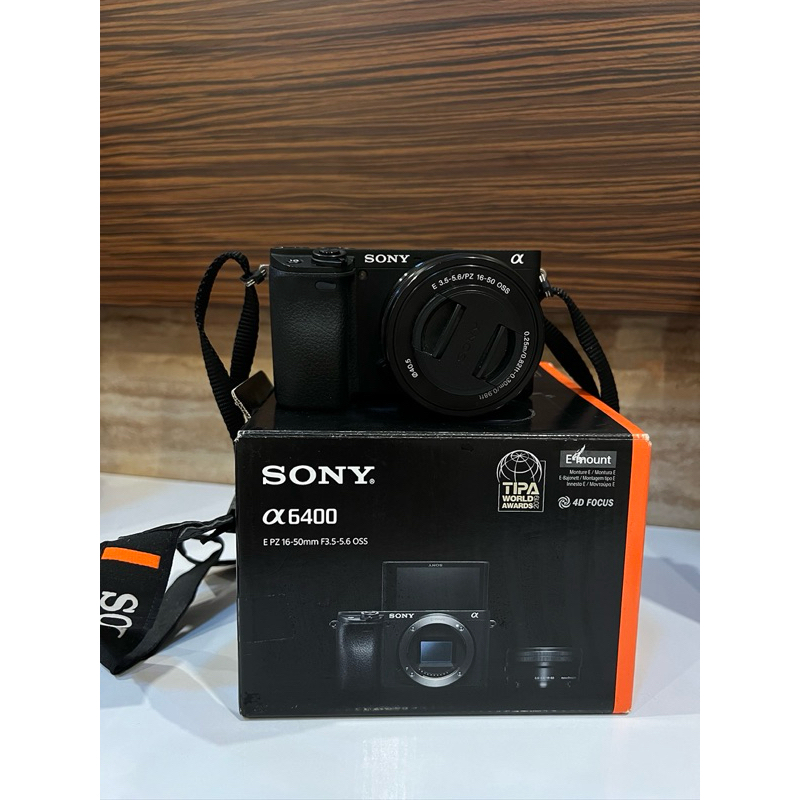 SONY A6400 body + lensa