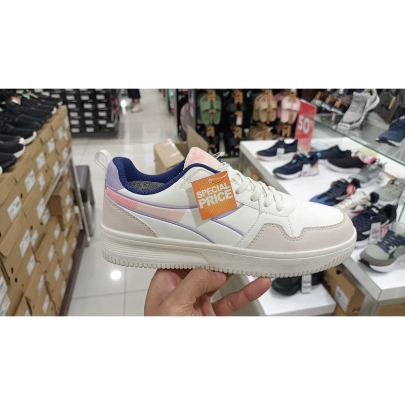 DIADORA KAZUMI CASUAL SPORTS WOMEN