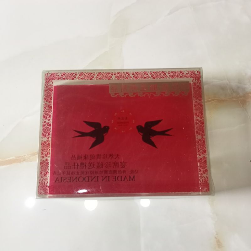 

mika gambar CUCI GUDANG merah 500grm/ukuran 26×20×6cm