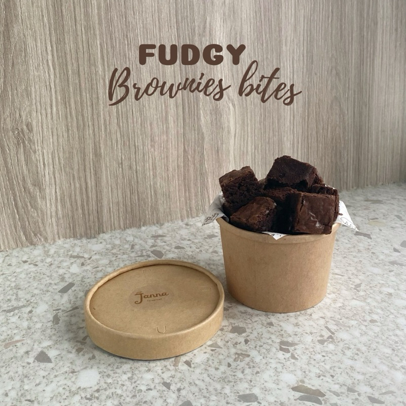 

Rich Fudgy Brownies Bites by Janna.tropical