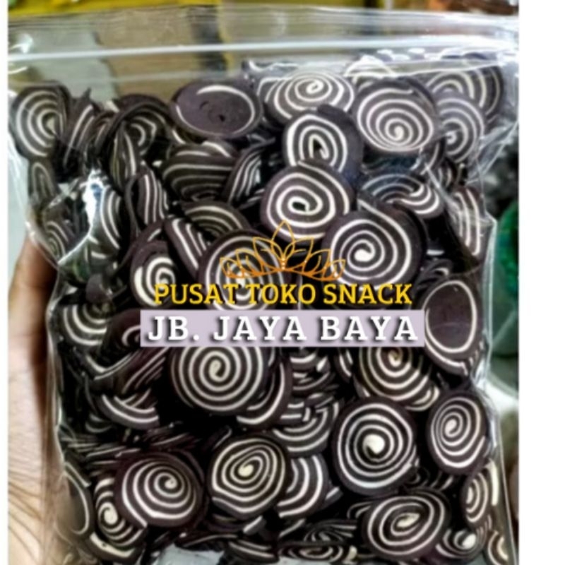 

100 gram - Kuping gajah coklat / kuping gajah renyah / cemilan kuping gajah / kuping gajah krispi / keripik kuping gajah