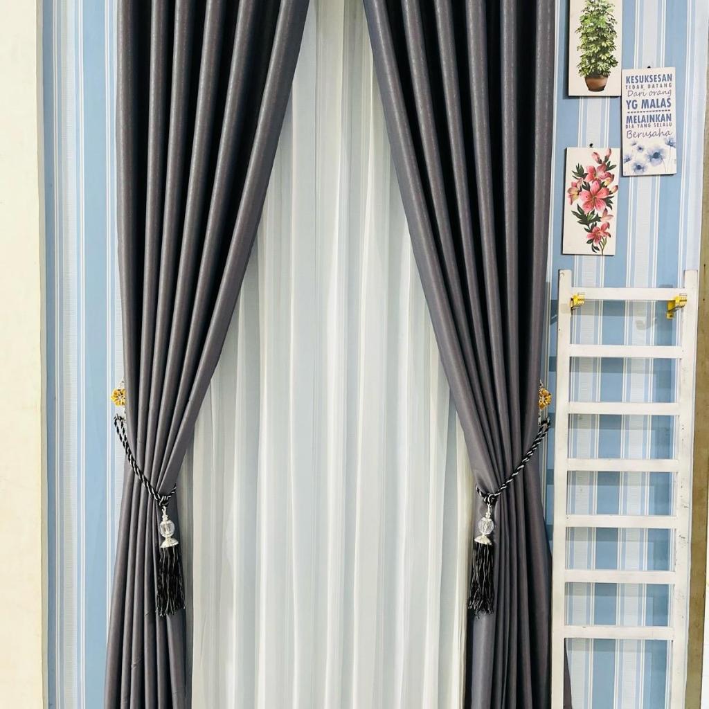 Gorden Polos Glossy // Motif Abstrak Benang Timbul // Tirai Premium blackout