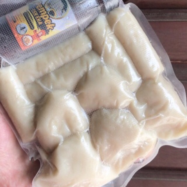 

PEMPEK PAKET HEMAT RASA OTENTIK ASLI PALEMBANG
