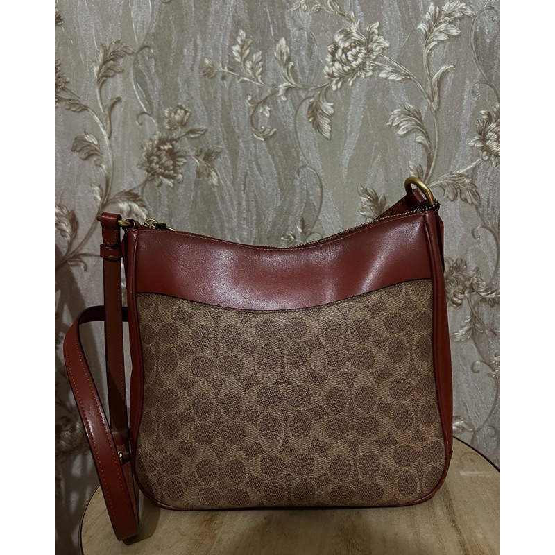 Preloved coach chaise crossbody tan rush