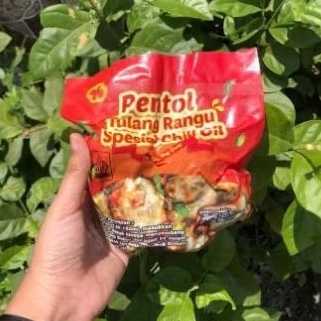 

pentol tulang rangu by yuk Ning spesial Chili oil