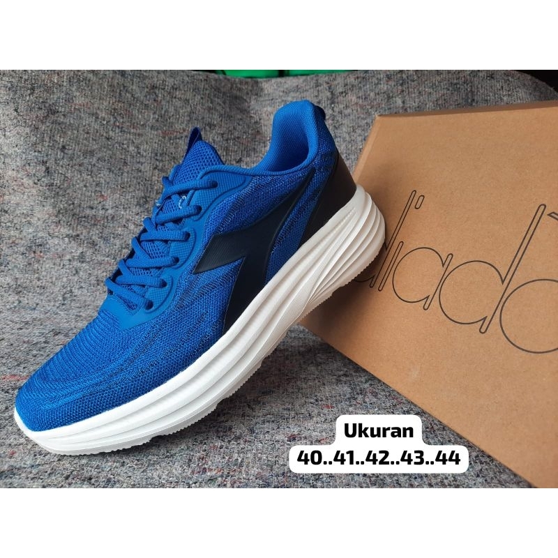 sepatu kerja sport runing pria diadora original navy