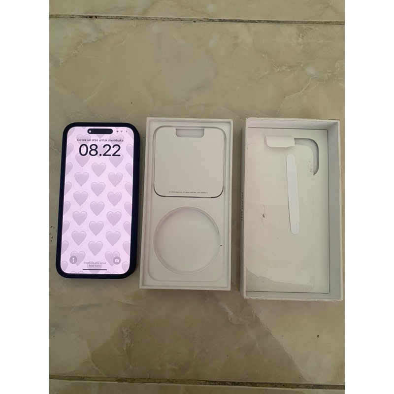 iphone 15 pro max Garansi resmi IBOX 256gb pemakaian pribadi (jarang dipakai) BONUS Casing Temperred