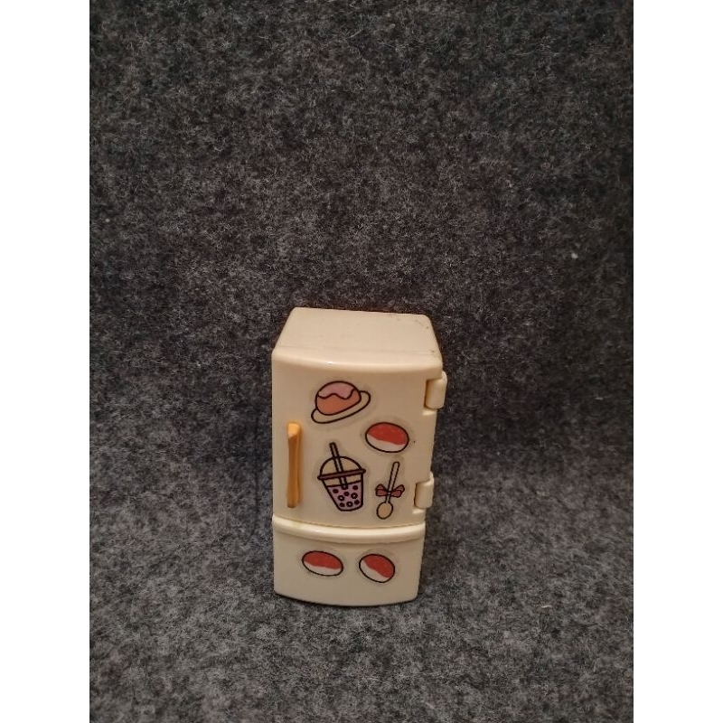 kulkas silvanian preloved