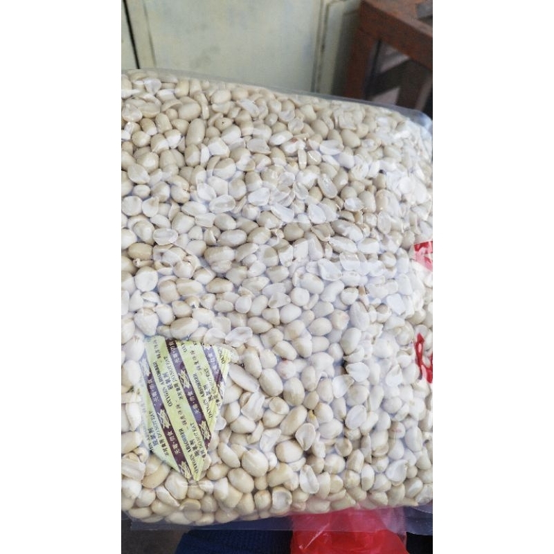 

Kacang Kupas Besar 8 ml