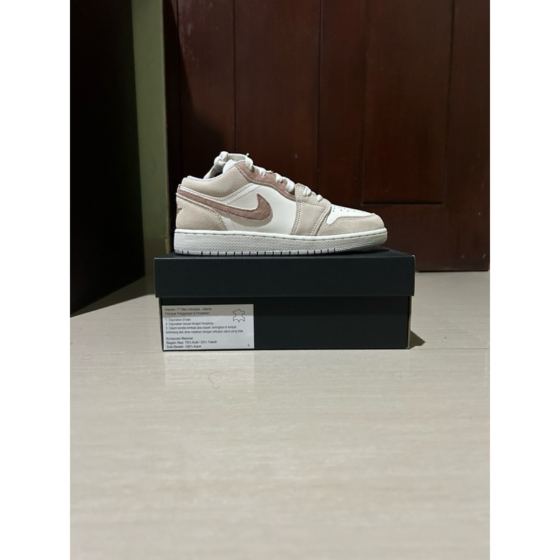Nike air jordan 1 low se legend light brown