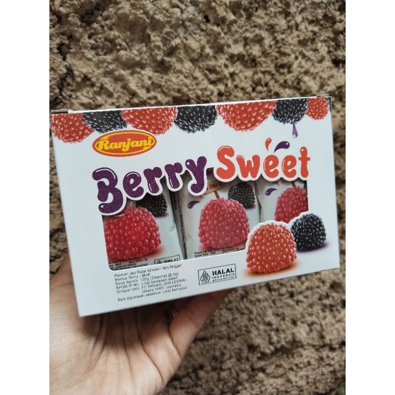 

Berry Sweet Permen Jeli Rasa Stoberi dan Anggur 1 Box isi 30 Sachet