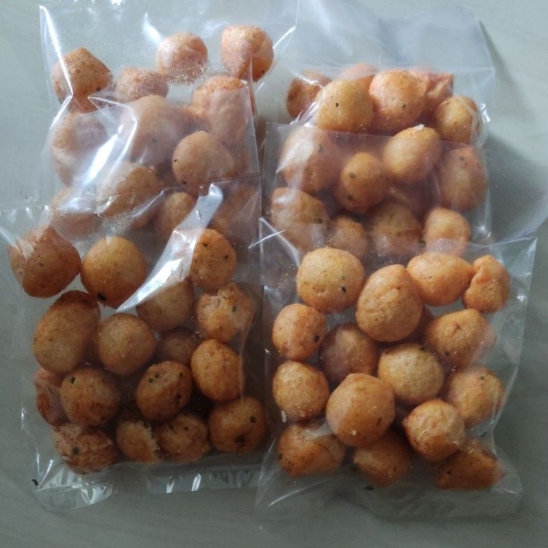 

Endog lewo makanan ringan khas Garut Jawa Barat enak dan gurih