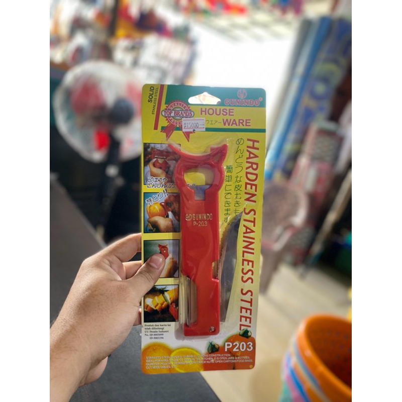 Pisau kupas buah sayur serbaguna/gunindo peeler  P-203