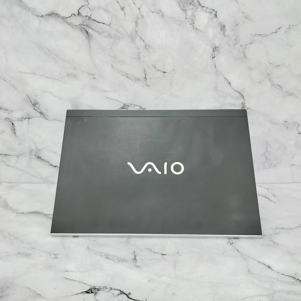 Laptop Sony Vaio VJS131 Core i5 - Ram 4GB - SSD 128GB - Layar 13,3 inch - Slim Mulus Bergaransi