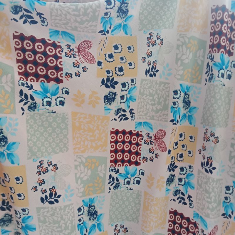 Kain Crepe Crinkle Motif Bunga Import - Kain Crinkle Motif - Kain Meteran Pj | Harga Per Setengah Me