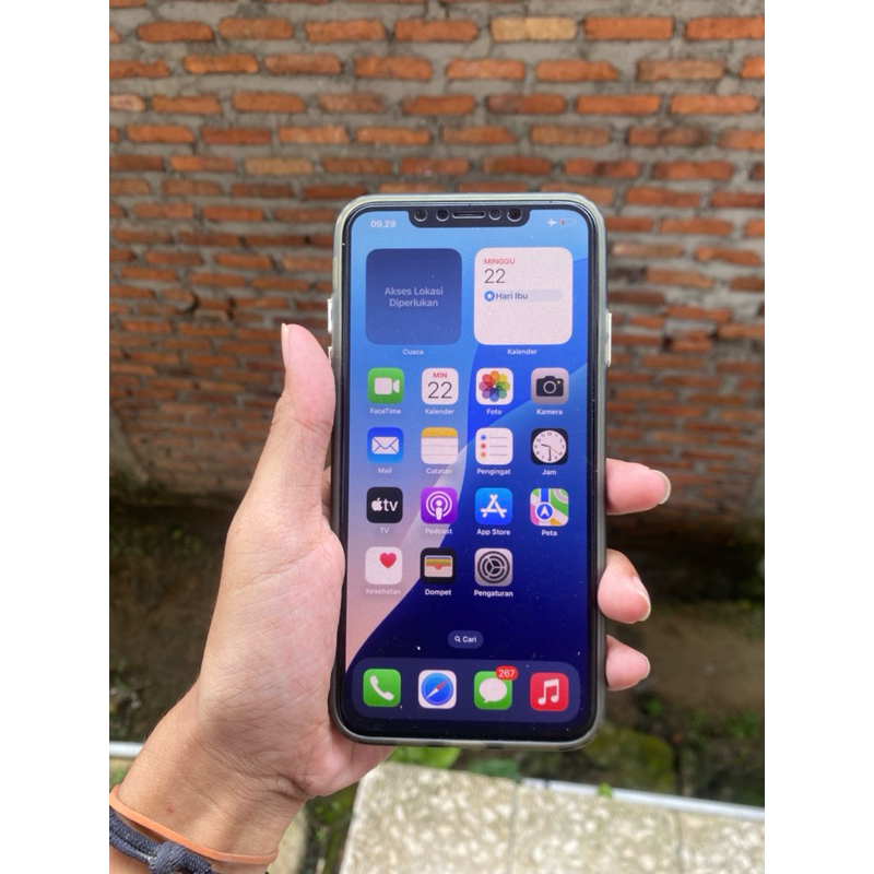 iPhone xs max 64 gb