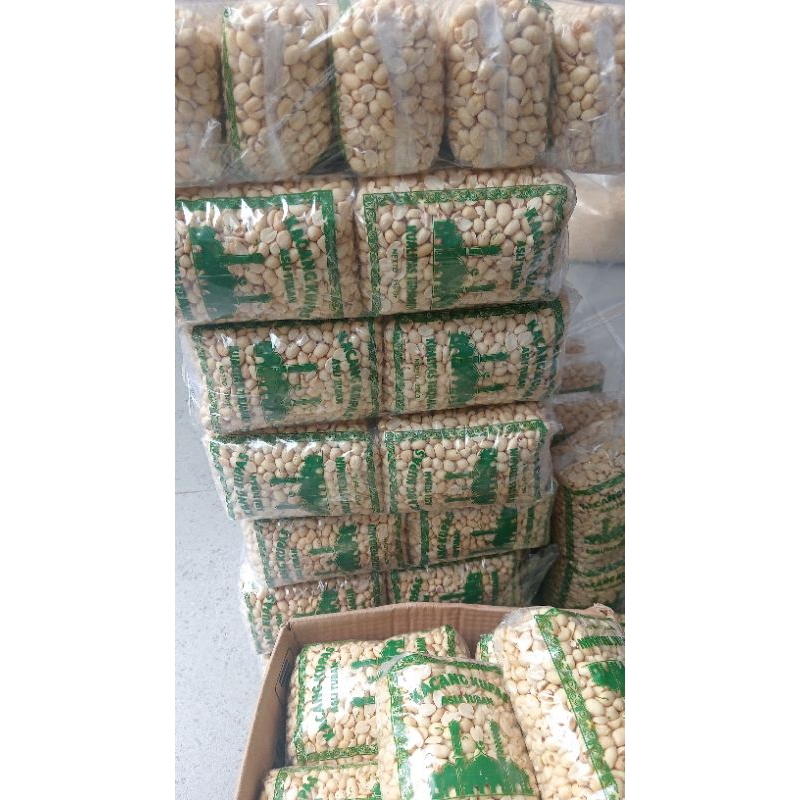 

Kacang Tanah Kupas Mentah