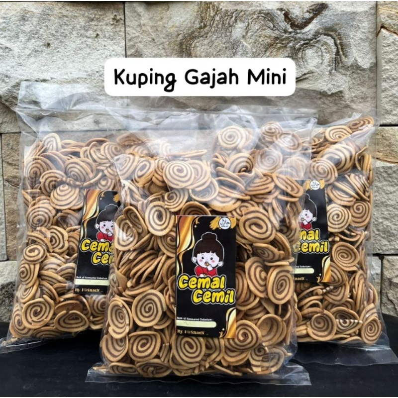 

Snack Jadul Reapack (Kuping Gajah/Usus Gentong/Seblak Kencur/Untir-untir/Pang-Pang/Koro)