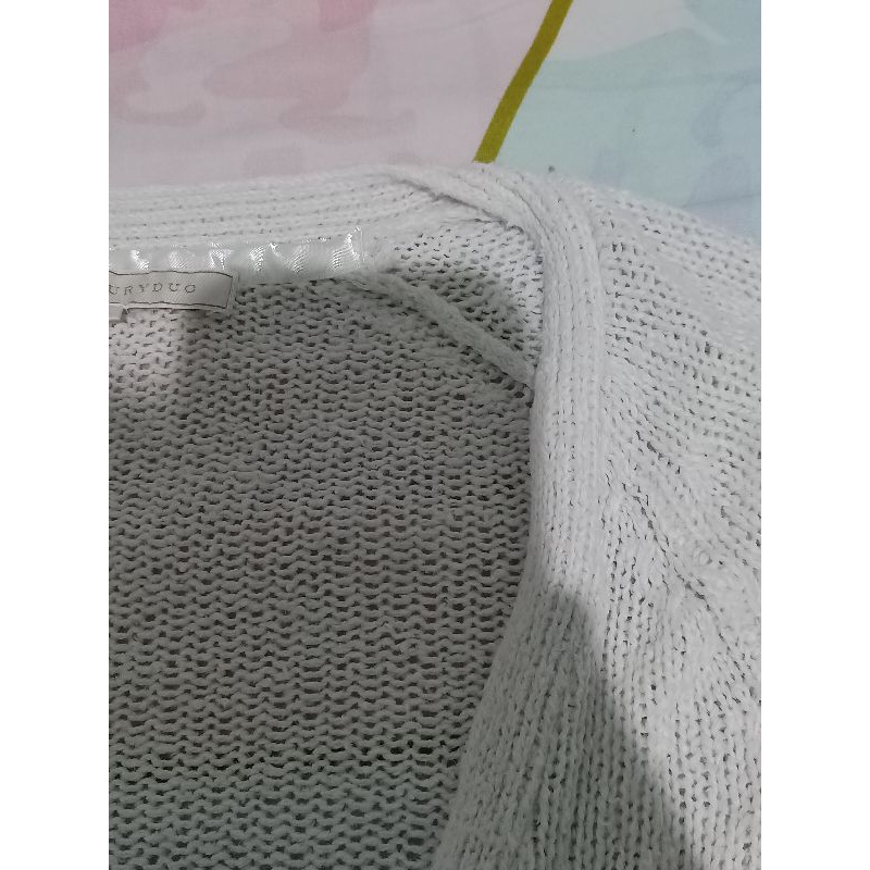 PRELOVE CARDIGAN RAJUT WARNA PUTIH - KANCING BUNGA SILVER