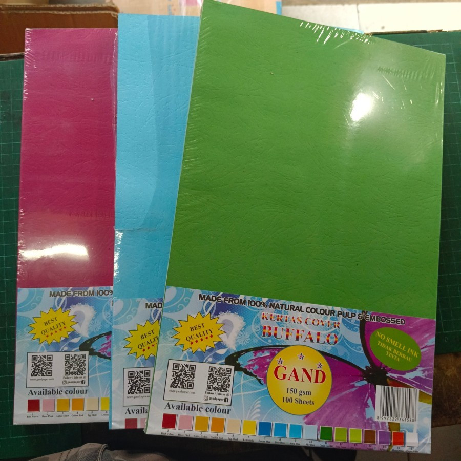 

kertas cover folio 150 grm /1 pak 100 lembar/kertas jilid