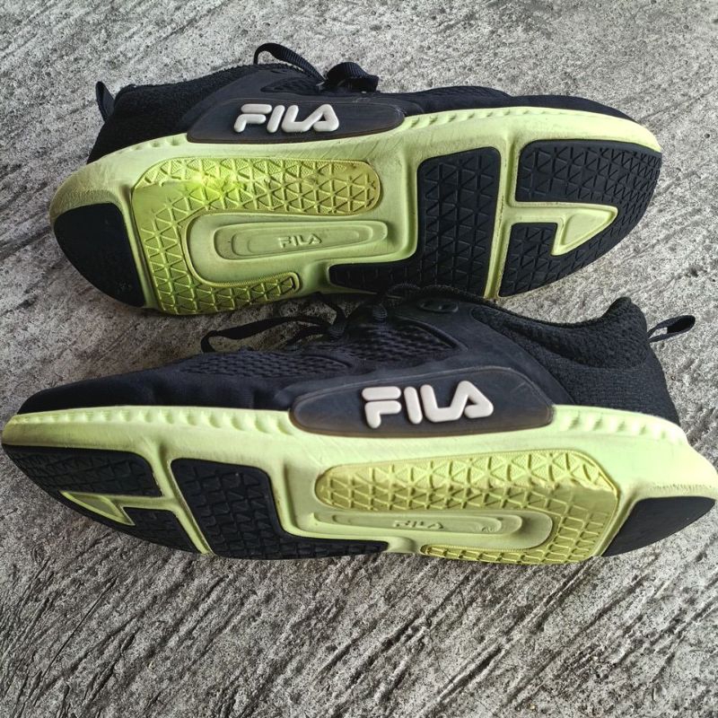 Sepatu Fila Fantasy 1s original Black Lime size 42 insole 26