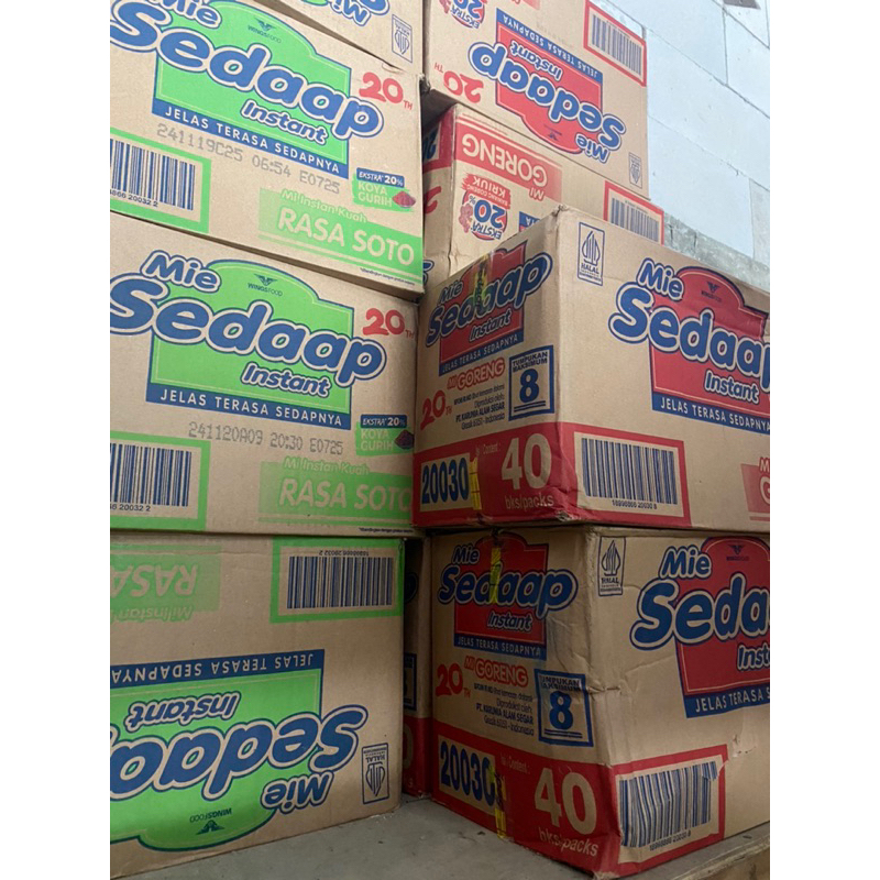 

1 DUS MIE SEDAAP GORENG / SOTO ISI 40 pcs