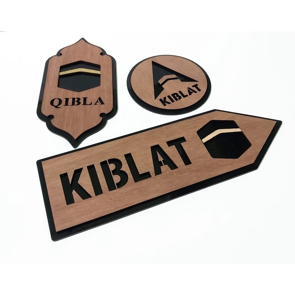 Papan Tanda Arah Kiblat / Kiblat Sign Kayu Akrilik Timbul