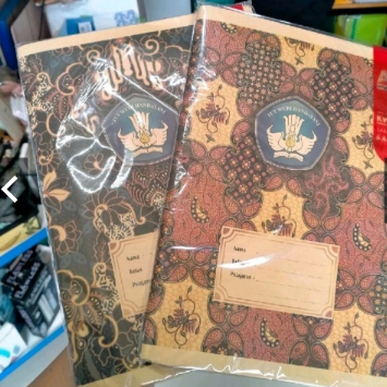 

SAMPUL BUKU TULIS MOTIF BATIK UKURAN KWARTO ISI 20 LEMBAR MURAH ECER GROSIR