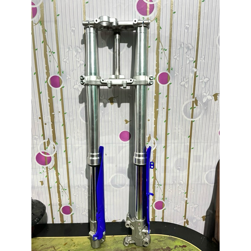 USD SHOCK SHOWA PNP CRF