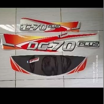STICKER KUBOTA DC70 PLUS SATUAN SUDAH ANTI GORES