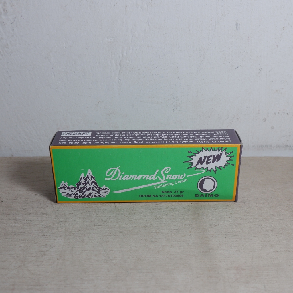 Cream Wajah Murah Diamond Snow Vanishing Cream 37 gr